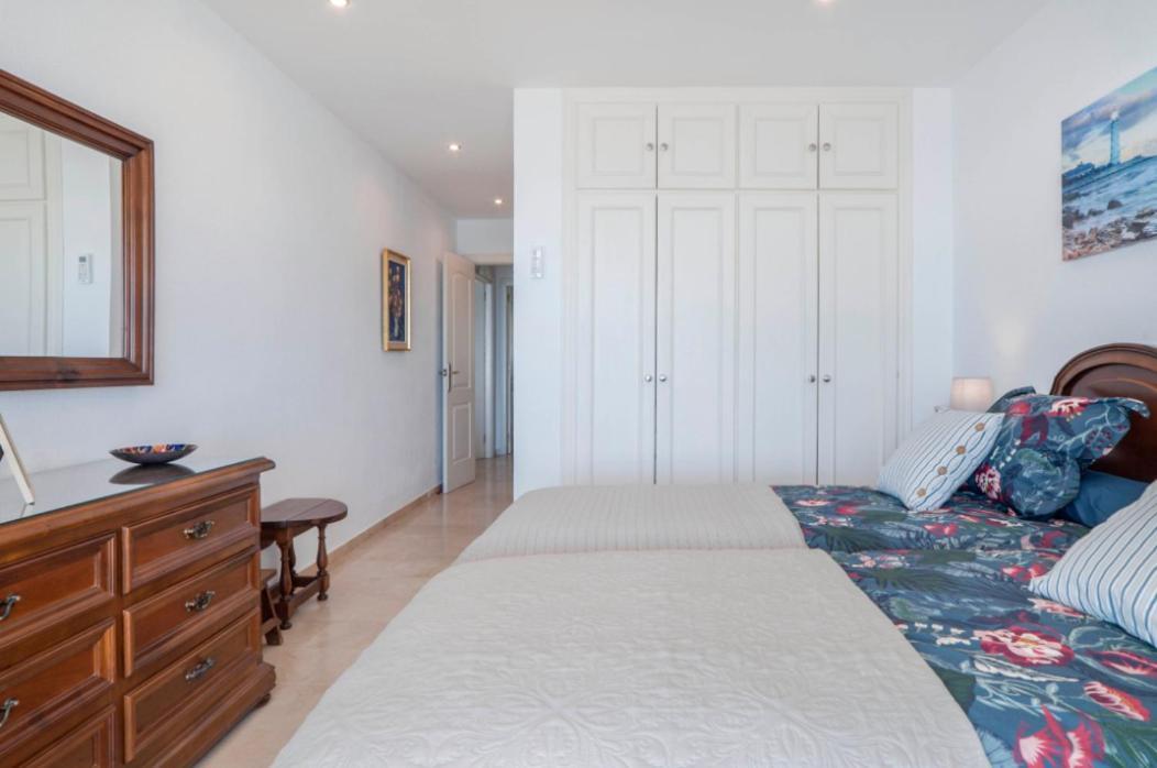 Apartamento Family Aguamarina Front The Sea Free Parking Fuengirola Exterior foto